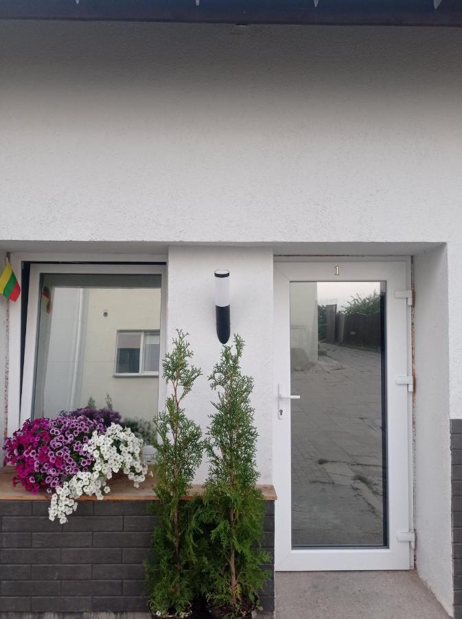 Apartment Hotels Parking Akaciju1 Wilno Zewnętrze zdjęcie